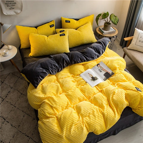 Image of Velvet Fleece PREMIUM BEDDING SET